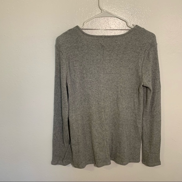 Cable & Gauge V-Neck Pullover Sweater Gray Ribbed - Picture 9 of 9
